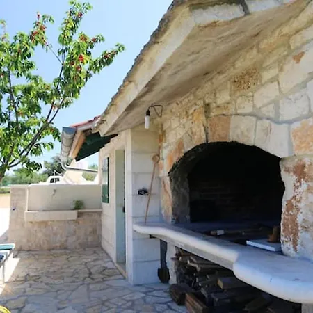 Charming In + Pool *