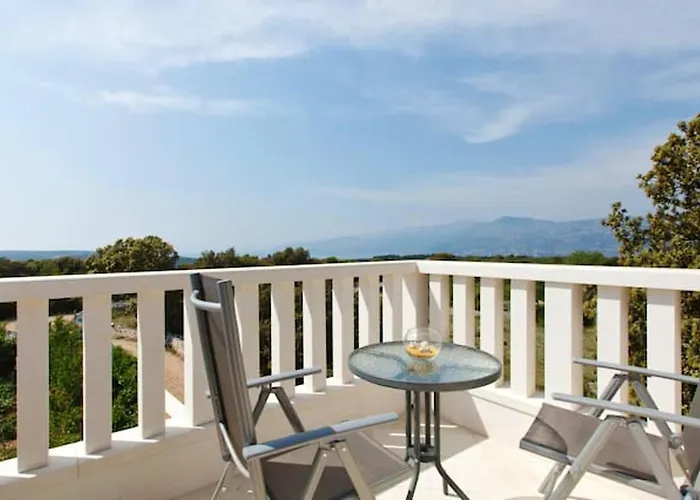 Charming In + Pool Villa Pucisca