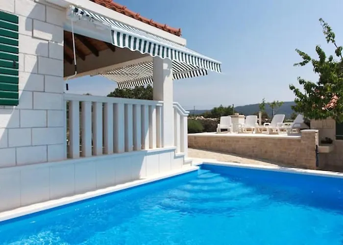 Villa Charming In + Pool