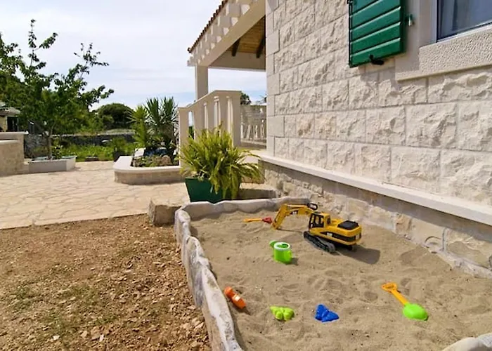 Villa Charming In + Pool