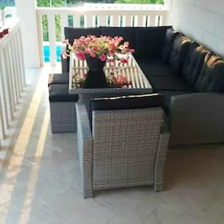 Villa Charming In + Pool *