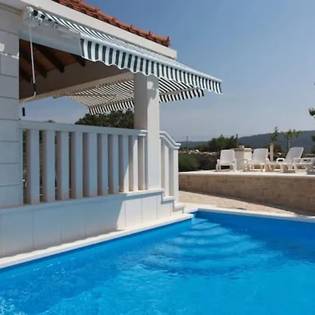 Vila Charming In + Pool *