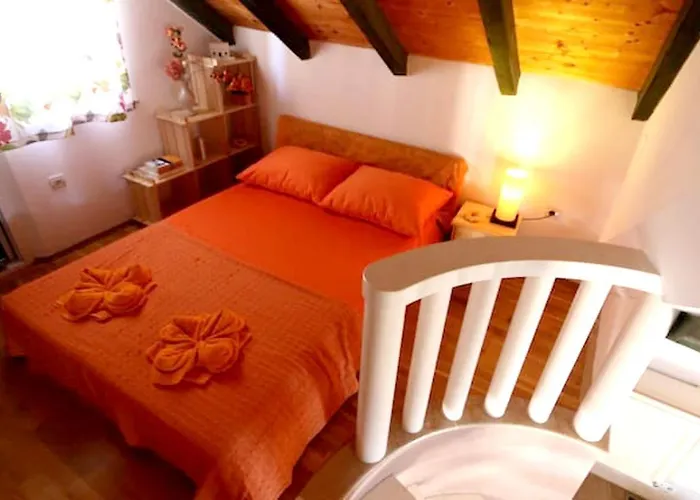 Charming In + Pool *